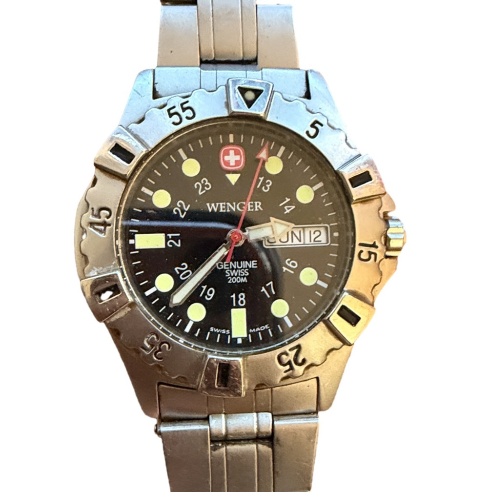 Wenger Swiss Military Men's Watch 200m Quartz Day Date Steel Bracelet
